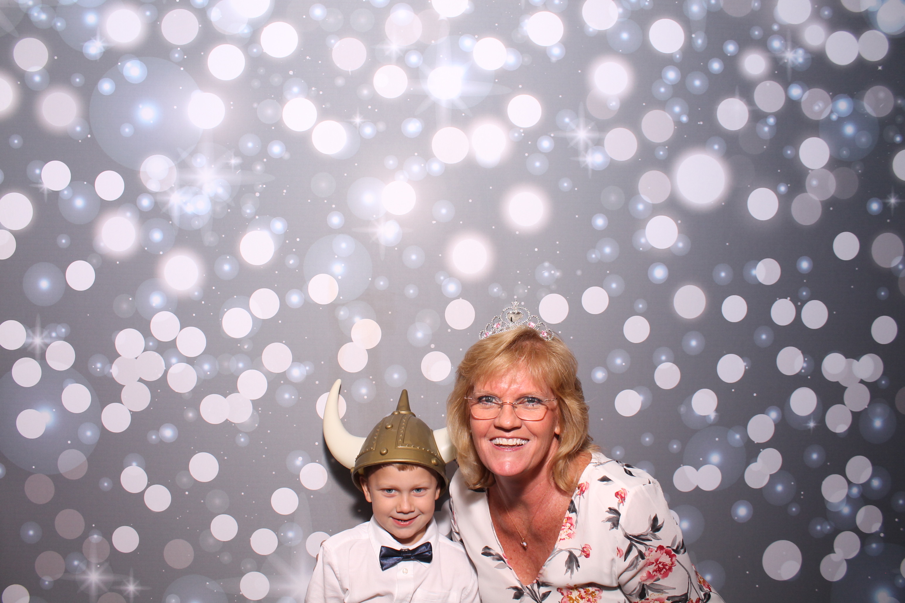 Stacey Seelig Reception | View more photos from the event at gallery.photoboothcincy.com/u/PhotoBoothCincy/Stacey-Seelig-Reception